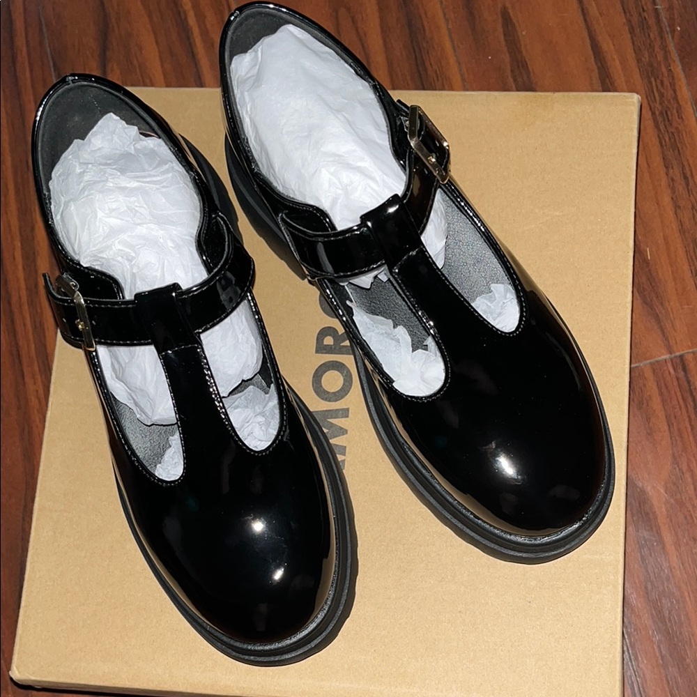 Glamorous Black Patent Leather Mary Jane Flats